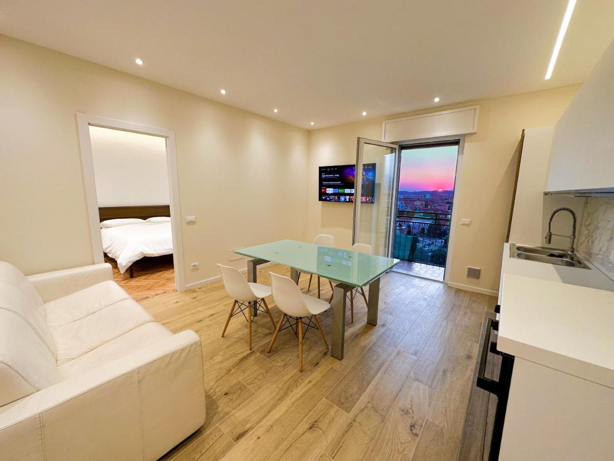 Ferienwohnung Attici Alba E Tramonto Ospedale E Vista Brescia Exterior foto